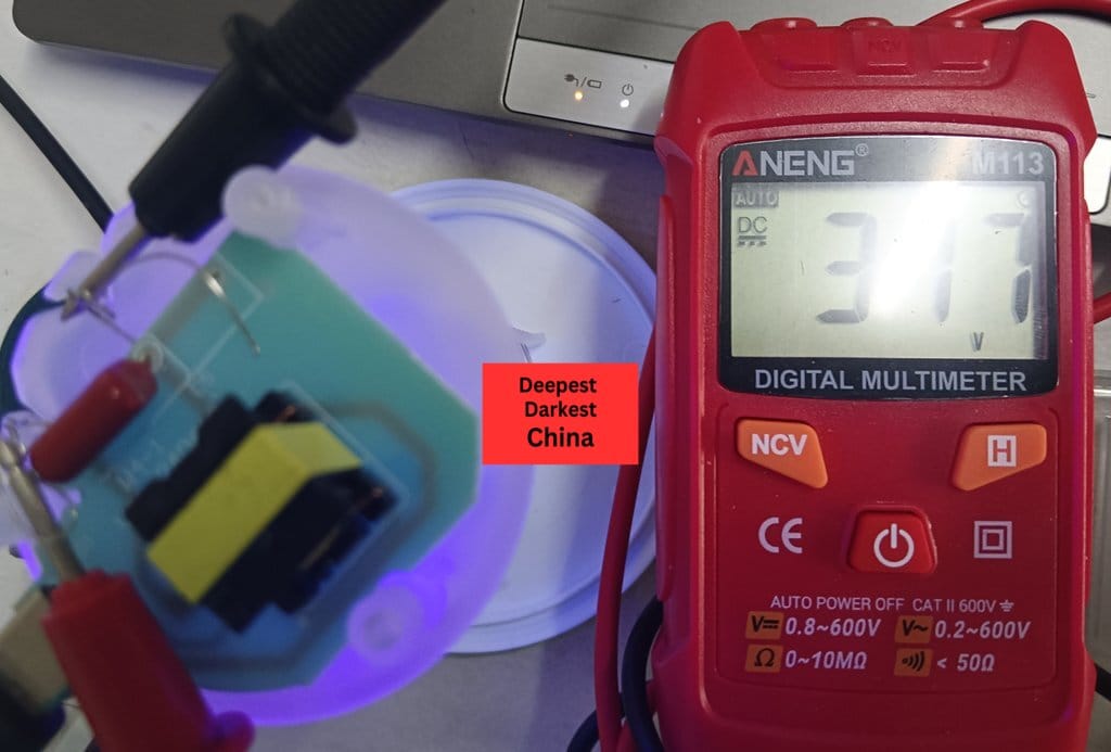 Voltage of lamp indicating 317v